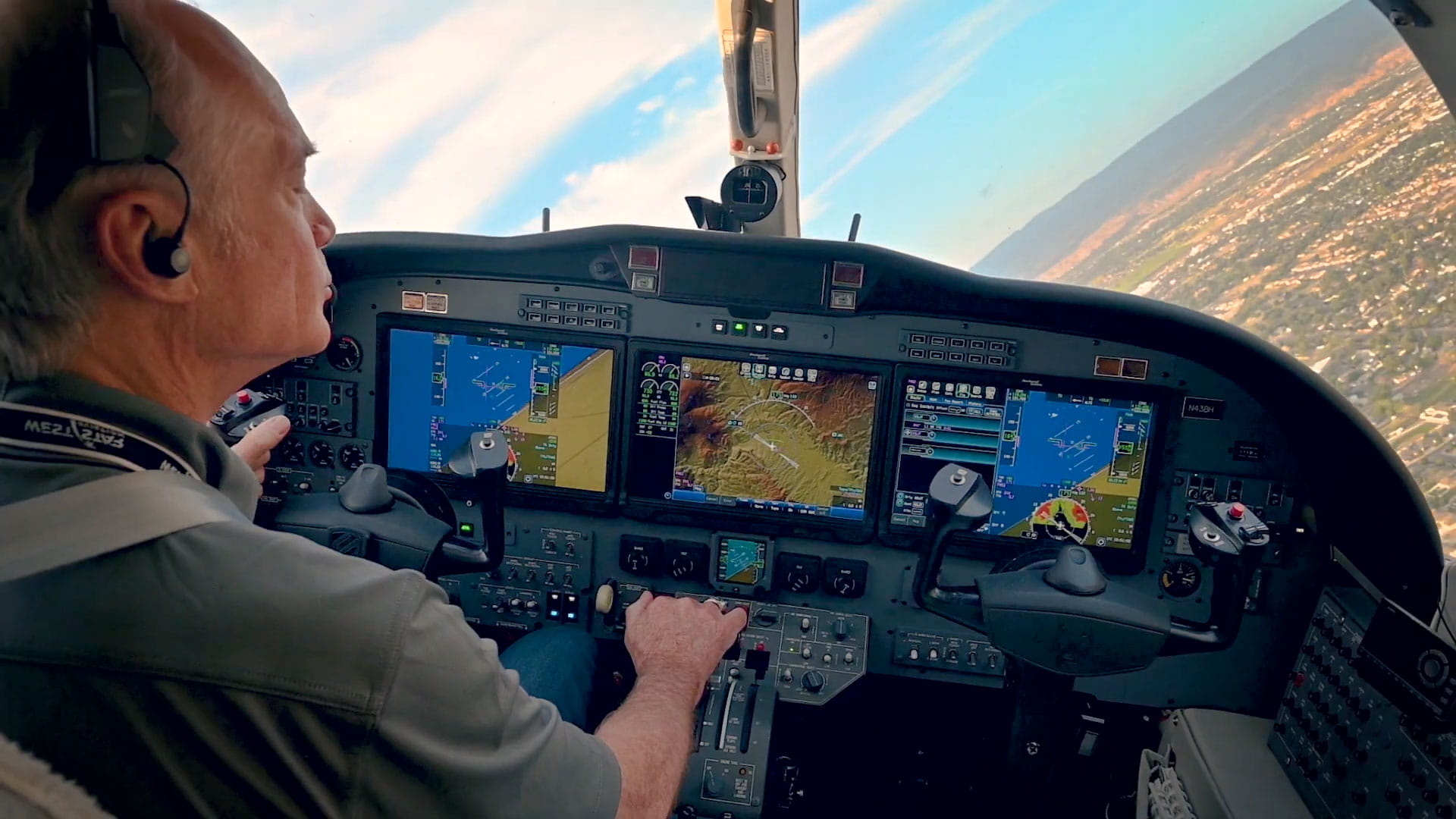 Pilot inside a Citation Jet equipped with Collins Pro Line Fusion