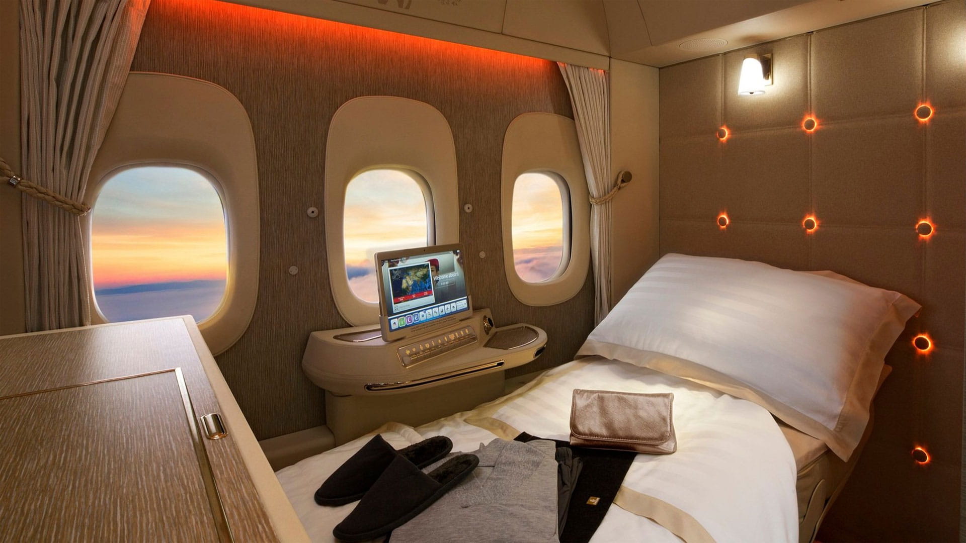 A first class aircraft suite