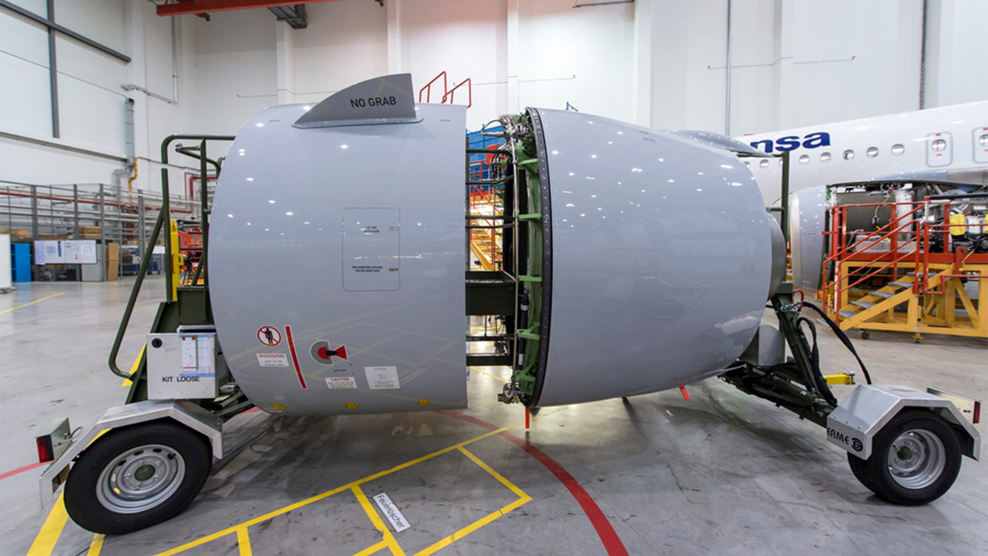 News, Increasing repair capability and worldwide reach: Collins Aerospace  and Lufthansa Technik sign A320neo nacelle MRO license agreement