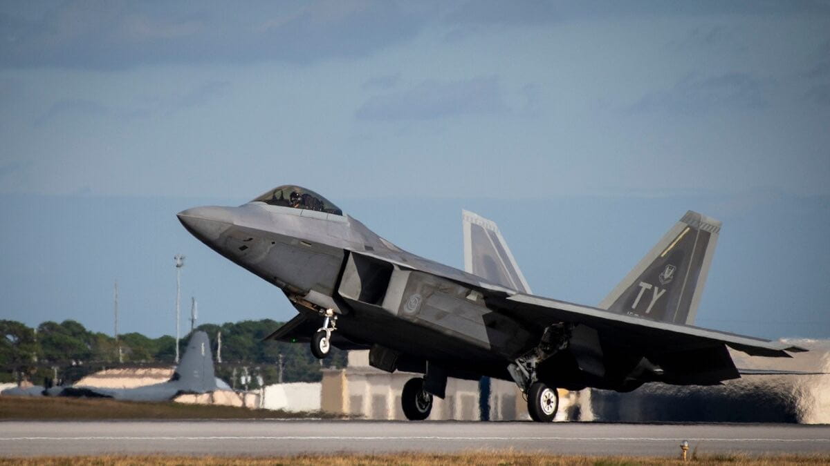 Fighter jet take off