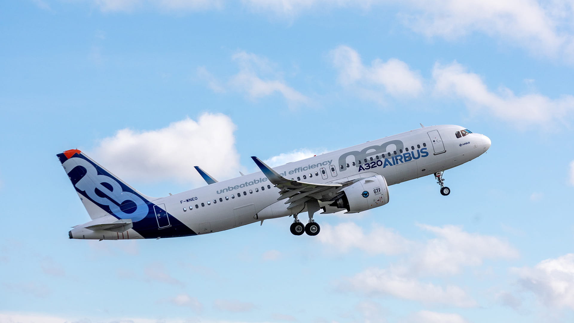 Airbus A320neo in flight