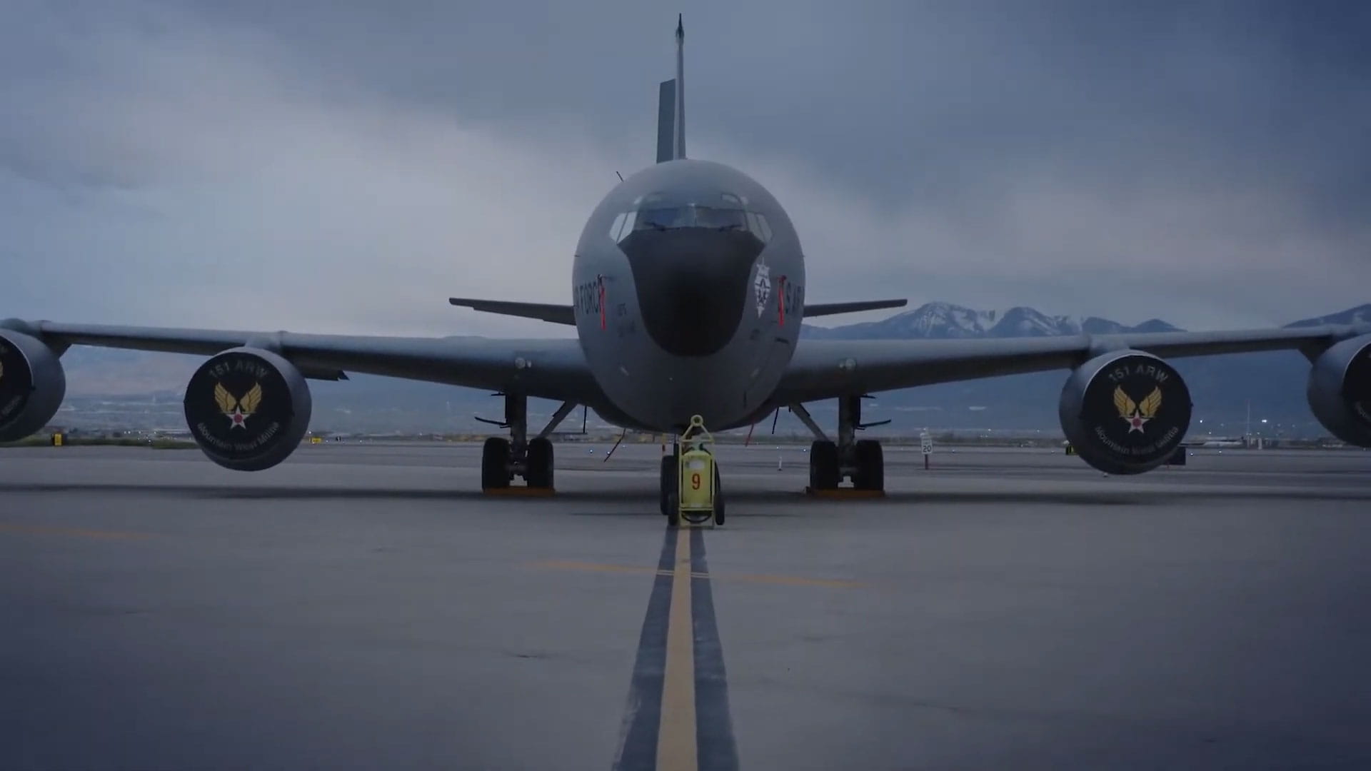 Military tanker transport aircraft