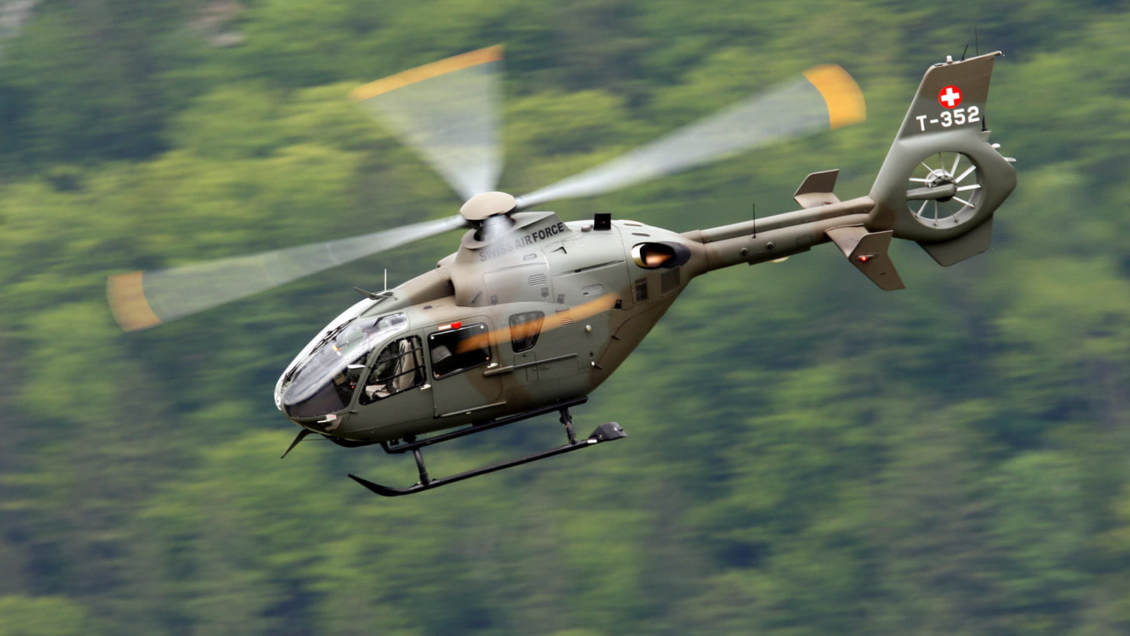 Swiss-Air-Force-H135