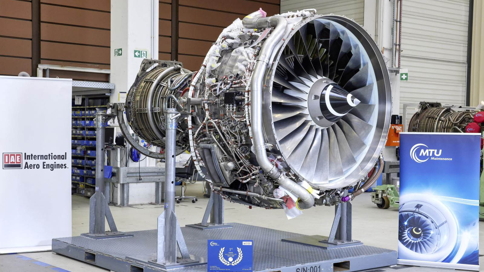 News | IAE AG successfully tests V2500 engine on 100% Sustainable ...