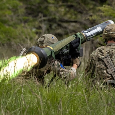 An Army gunner test-fires Javelin in a field