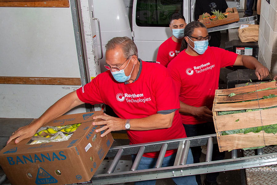 Raytheon Technologies employees volunteered at Los Angeles Regional Food Bank to help tens of thousands of families in need.
