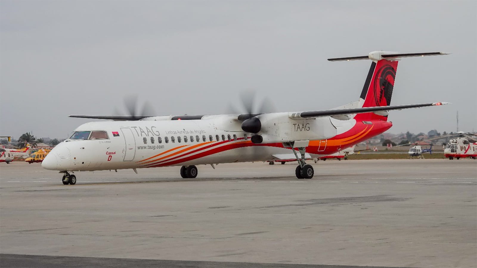 TAAG’s De Havilland Canada Dash 8-400 aircraft powered by the PW150A engine