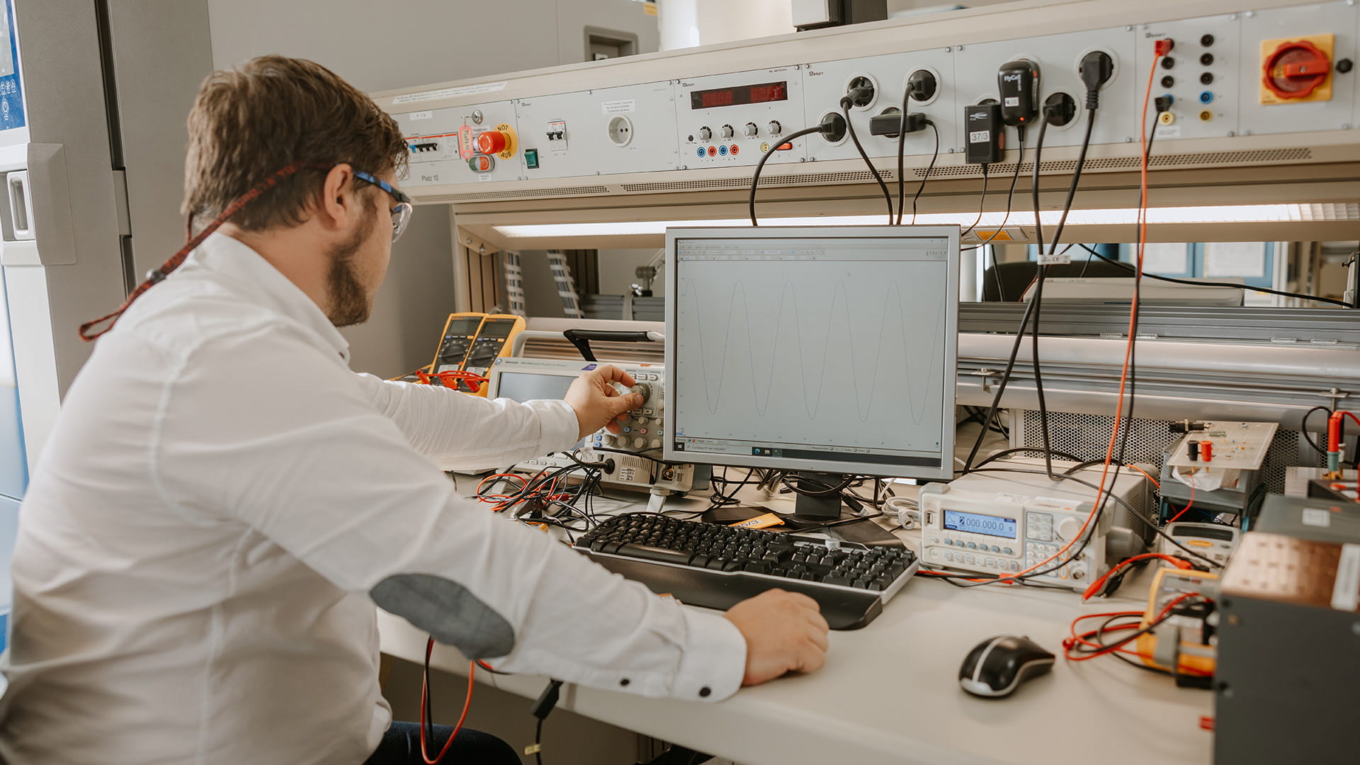 A Collins engineer works in the lab at the company's facility in Nordlingen, Germany