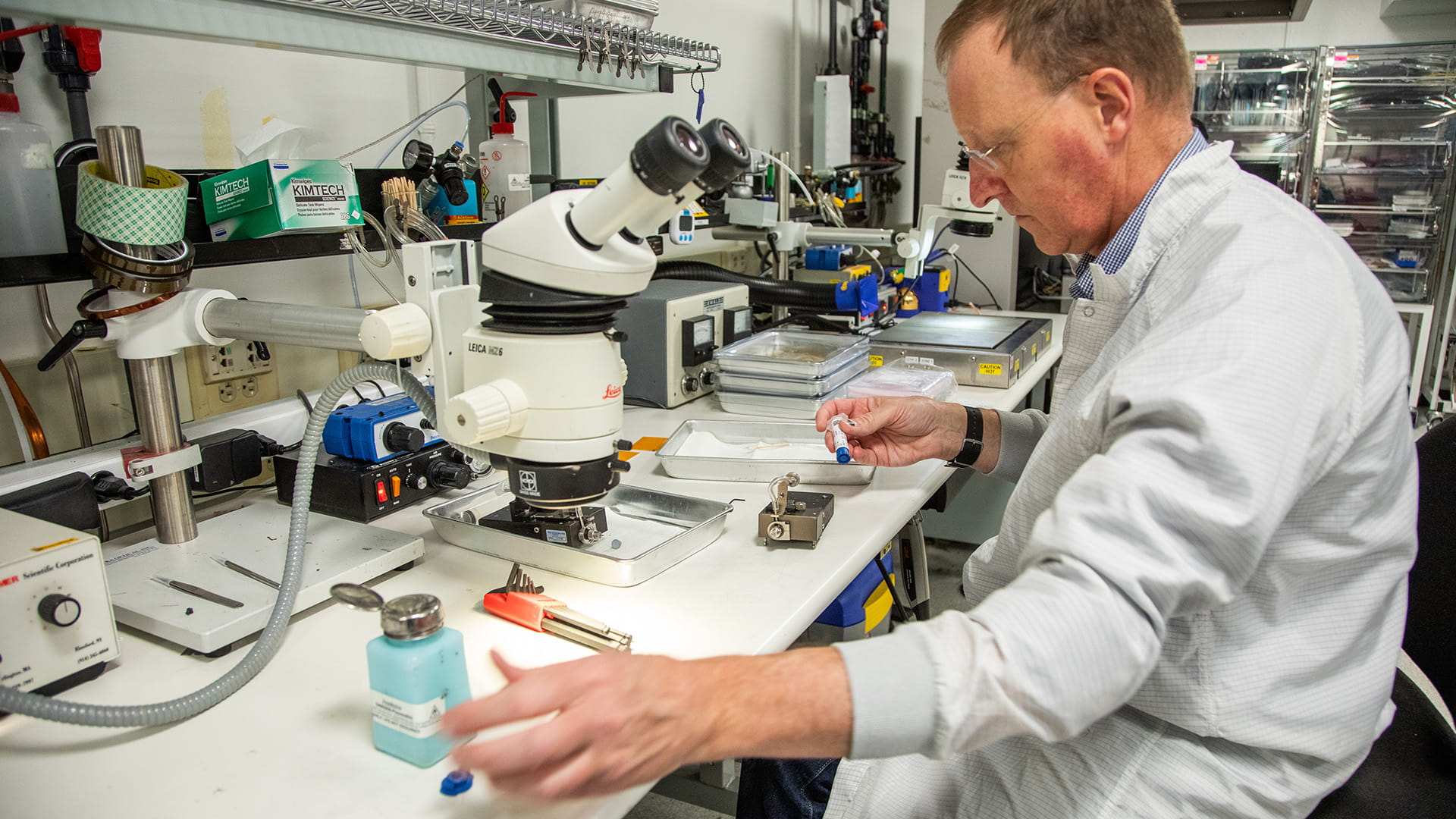 lab microchip construction