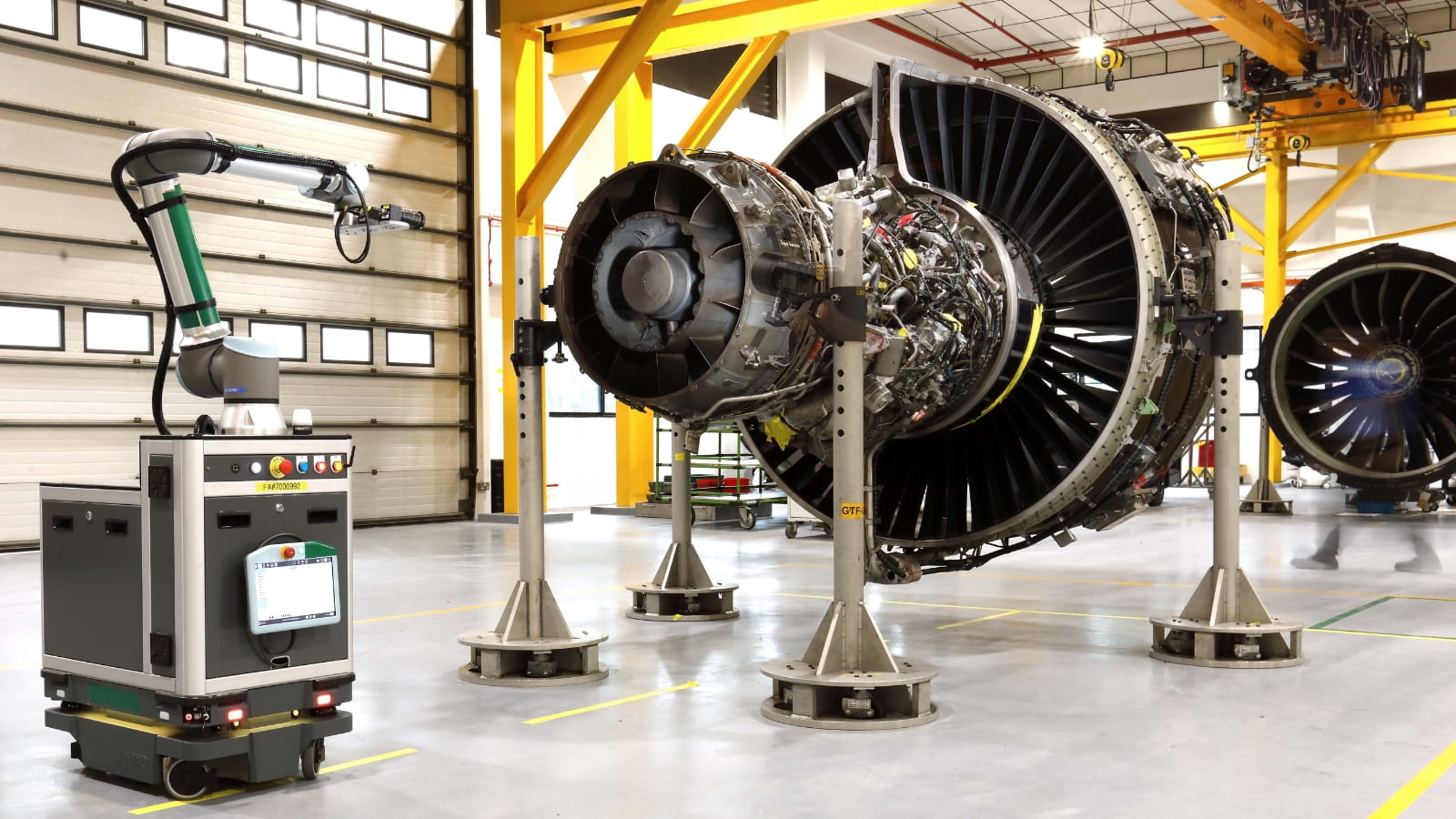 Geared turbofan engine