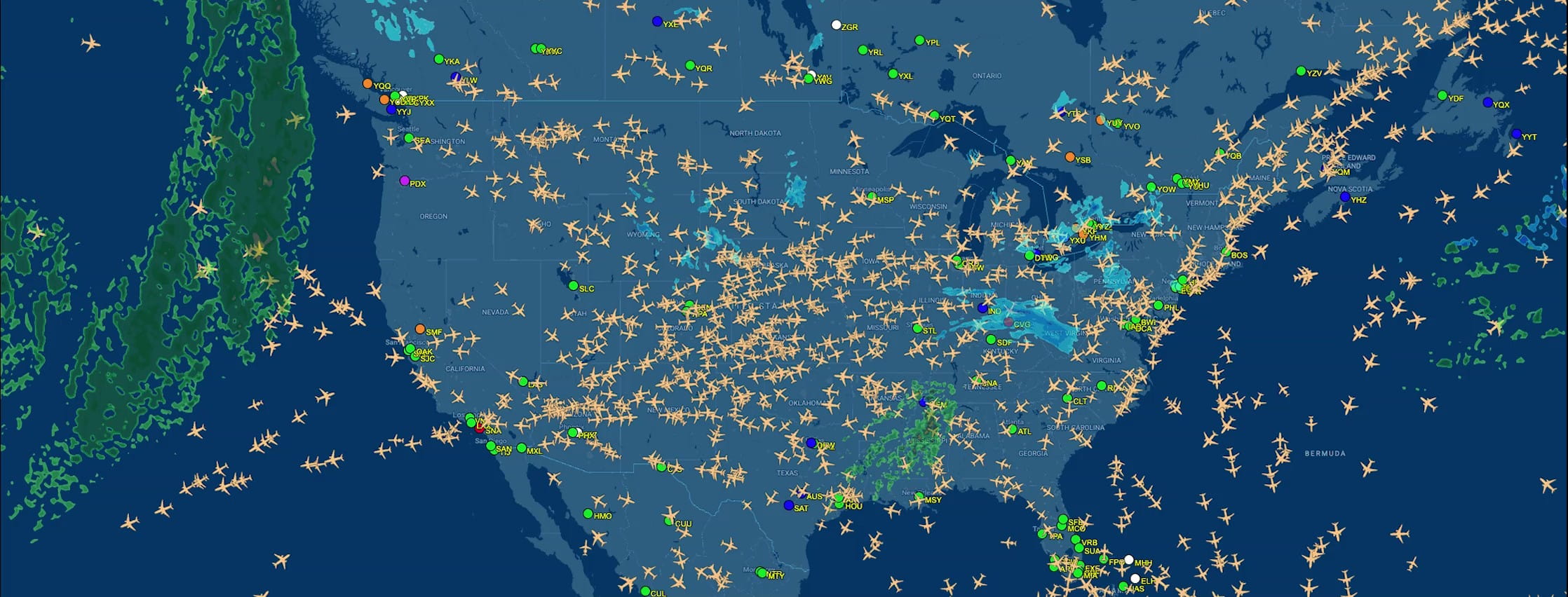 FLight aware map of air traffic over the united states