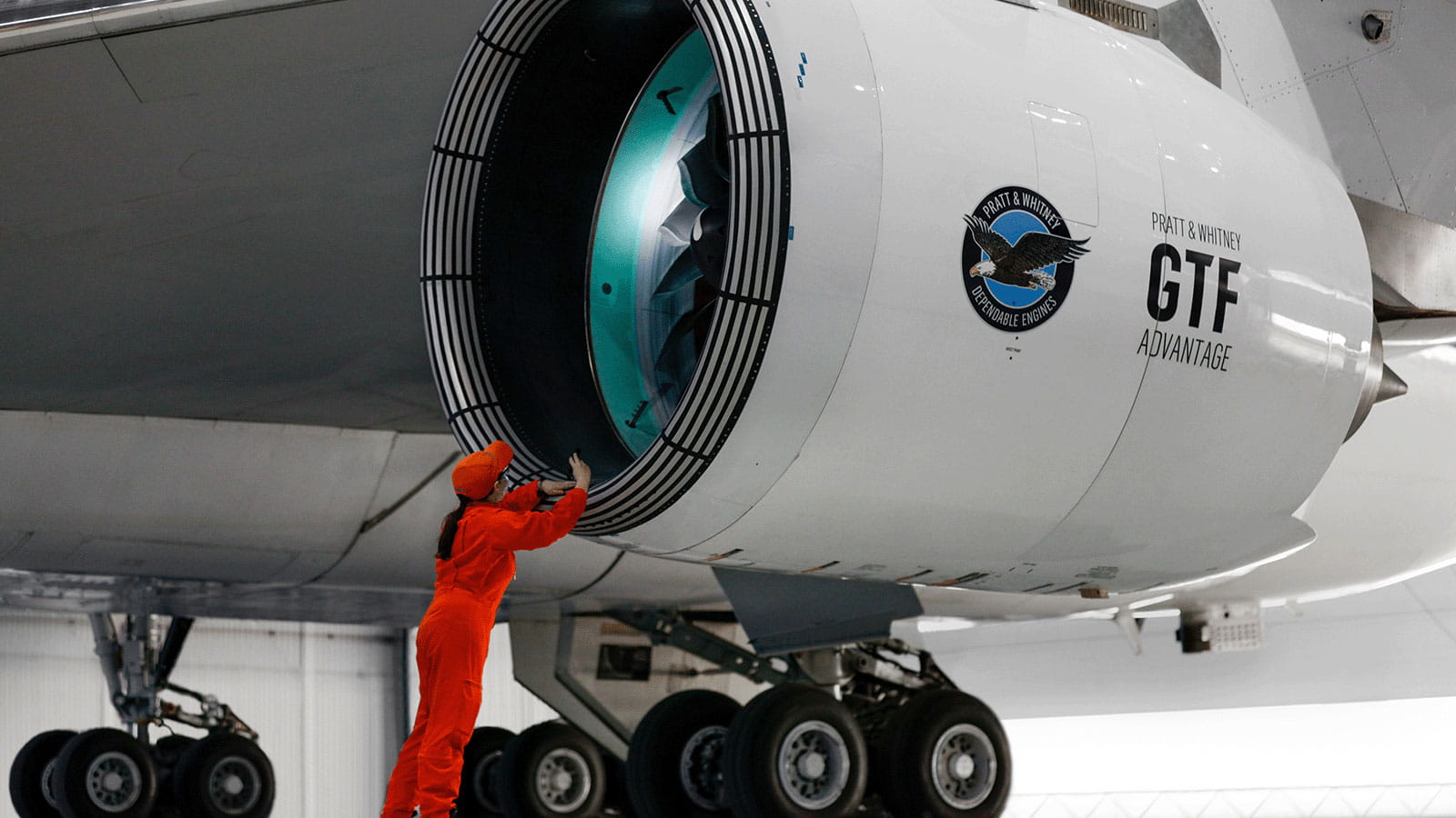 an aircraft engine with GTF Advantage written on the side