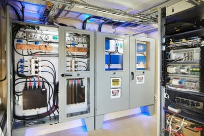 RTX’s STEP-Tech demonstrator’s electrical system test successfully integrated the battery and supercapacitor energy storage systems with the high voltage distribution system. Referred to as the “juice box,” the electrical system is an essential component of the STEP-Tech demonstrator platform. RTX’s STEP-Tech demonstrator’s electrical system test successfully integrated the battery and supercapacitor energy storage systems with the high voltage distribution system. Referred to as the “juice box,” the electrical system is an essential component of the STEP-Tech demonstrator platform.