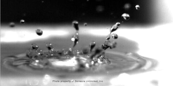A drop of water imaged with Raytheon Sensors Unlimited's SU640SDWH.