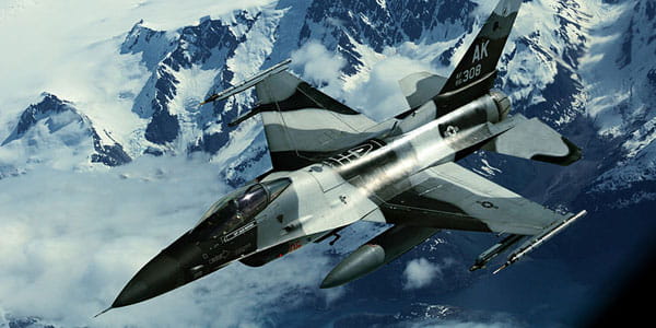 A USAF F-16 fighter jet