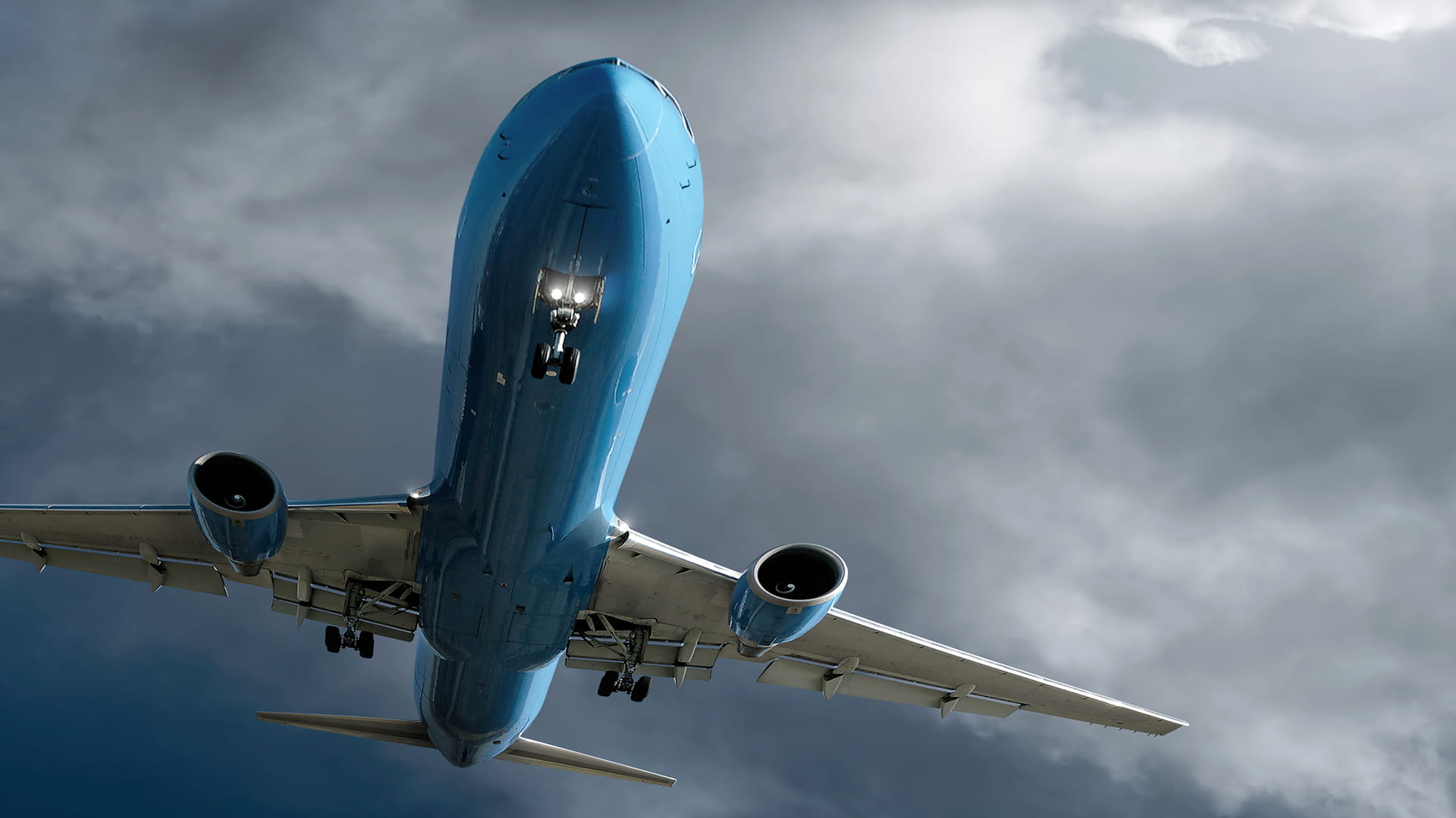 Boeing 767 bottom view
