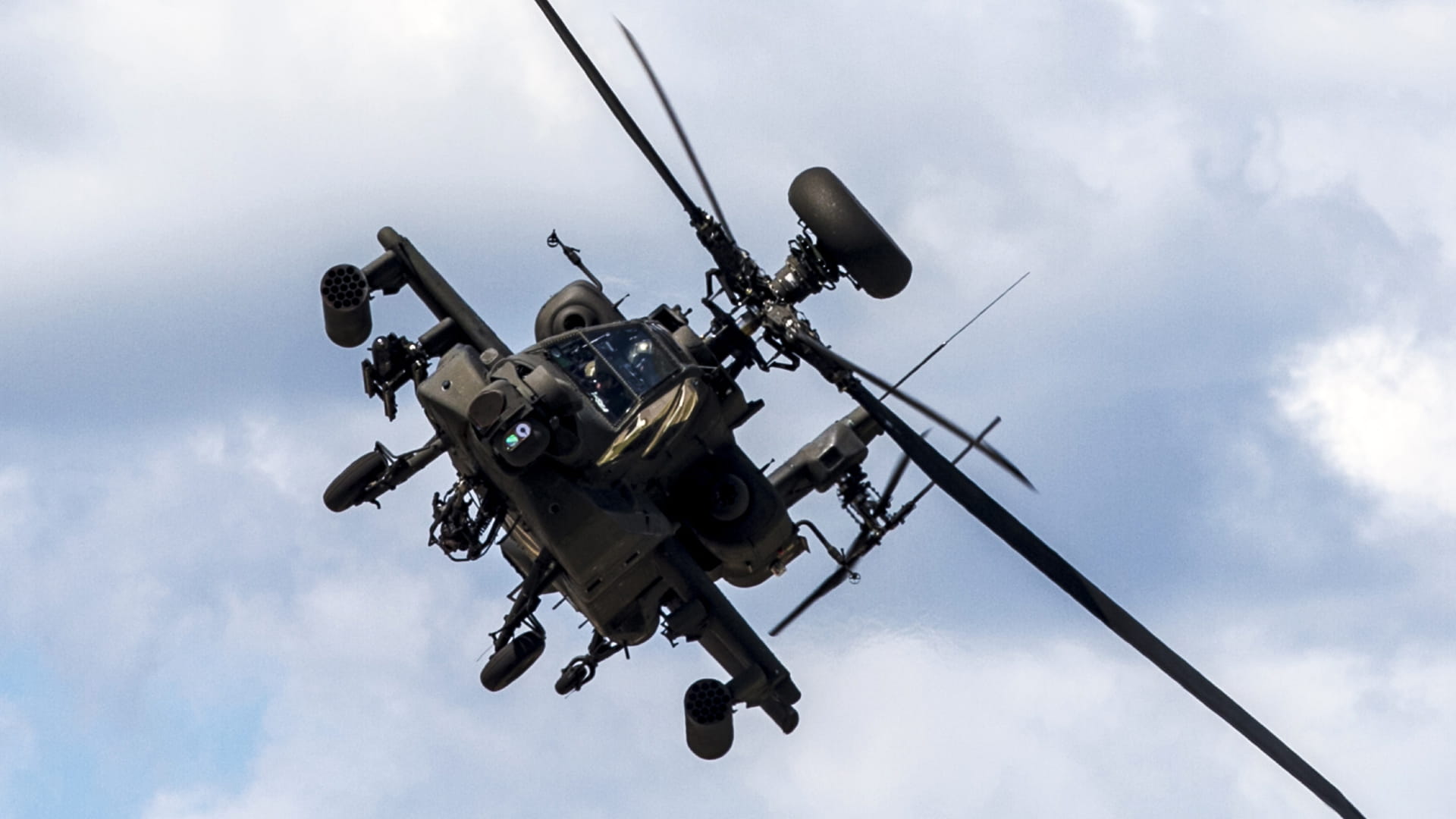 AH-64 Apache helicopter