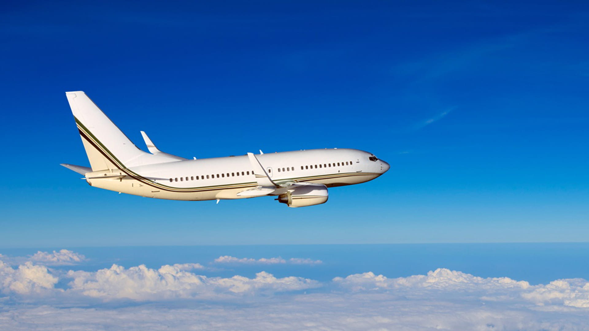 Boeing BJJ commercial plane in flight