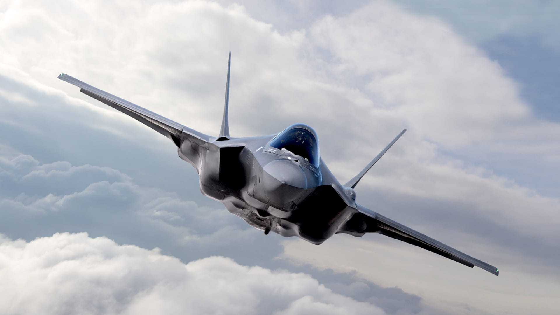Fighter jet