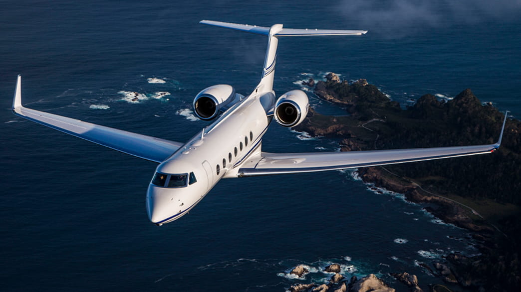 Aerial photo of Gulfstream g550 4 camod color