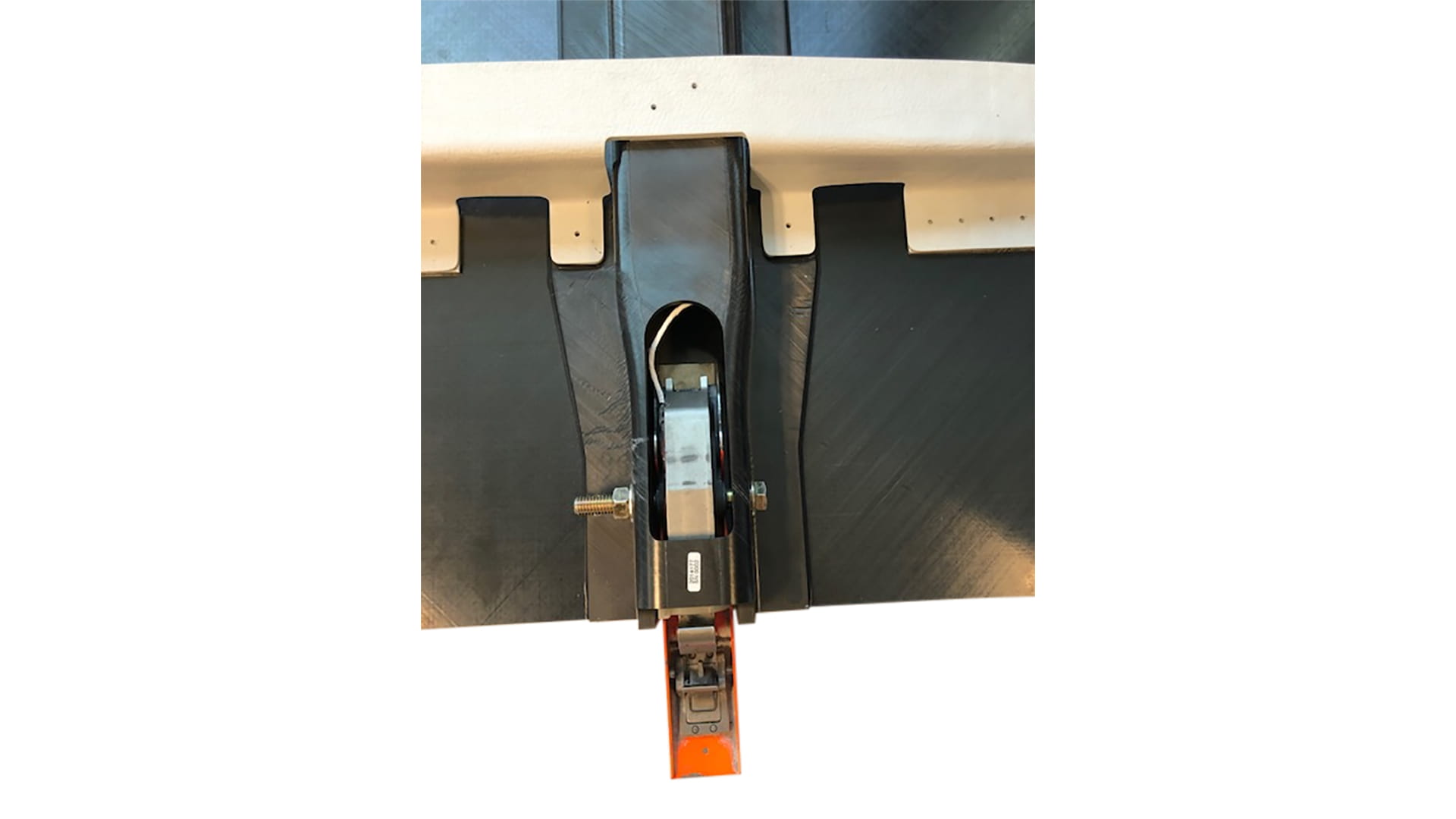 Integrated latch housing