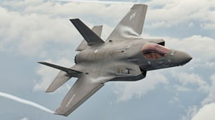 Fighter jet