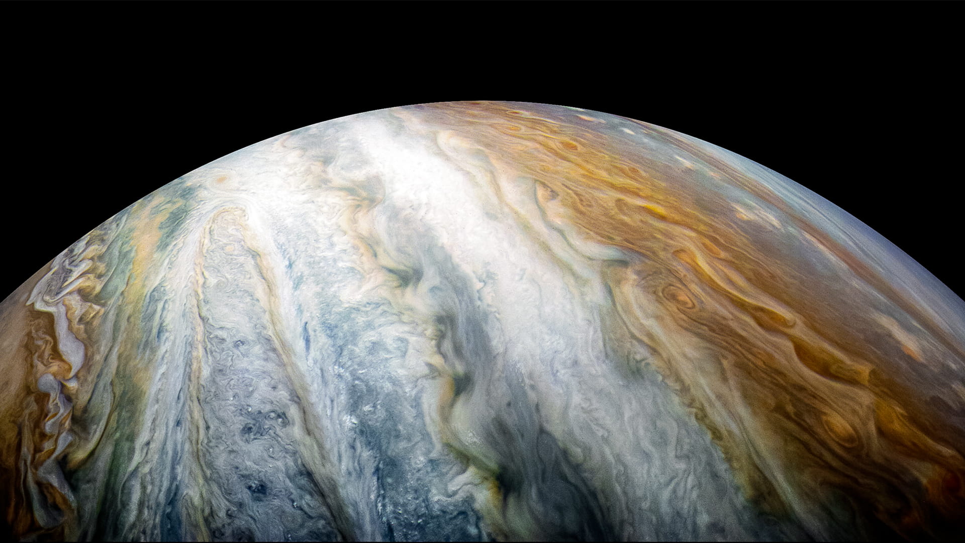 Optical Expertise Earth view