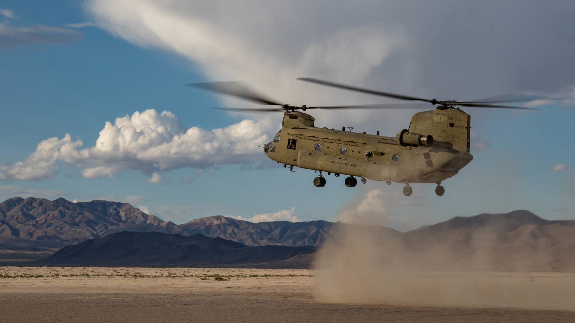 Chinook helicopter