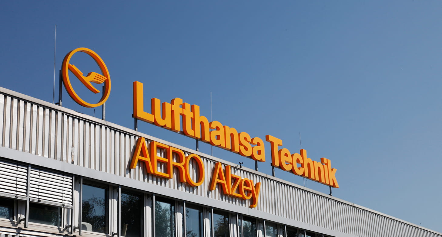 template-header-LTAA_-_30_years_as_a_PWC_DOF__1