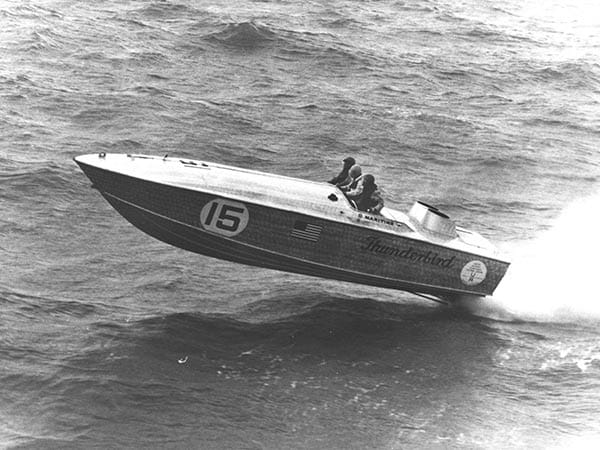 9b_st6_thunderbird_marine_application_002_copy