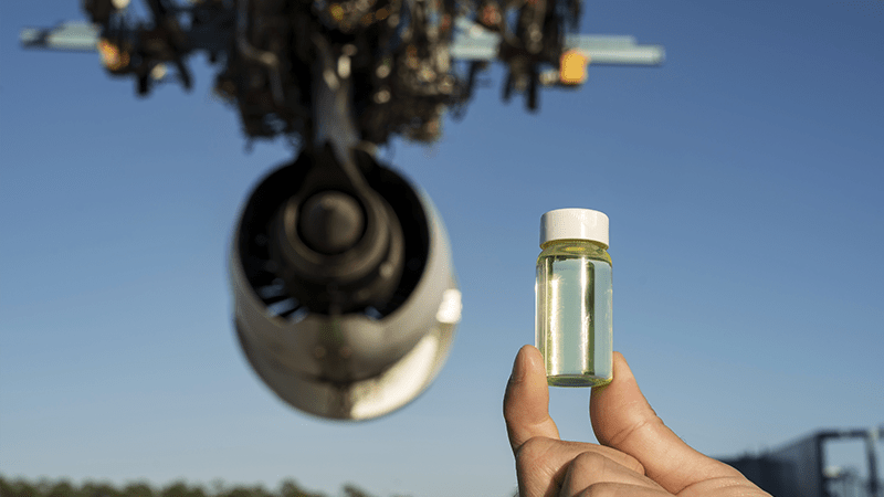 50Careers-51Life-at-Pratt-sustainable-aviation-card-800x450