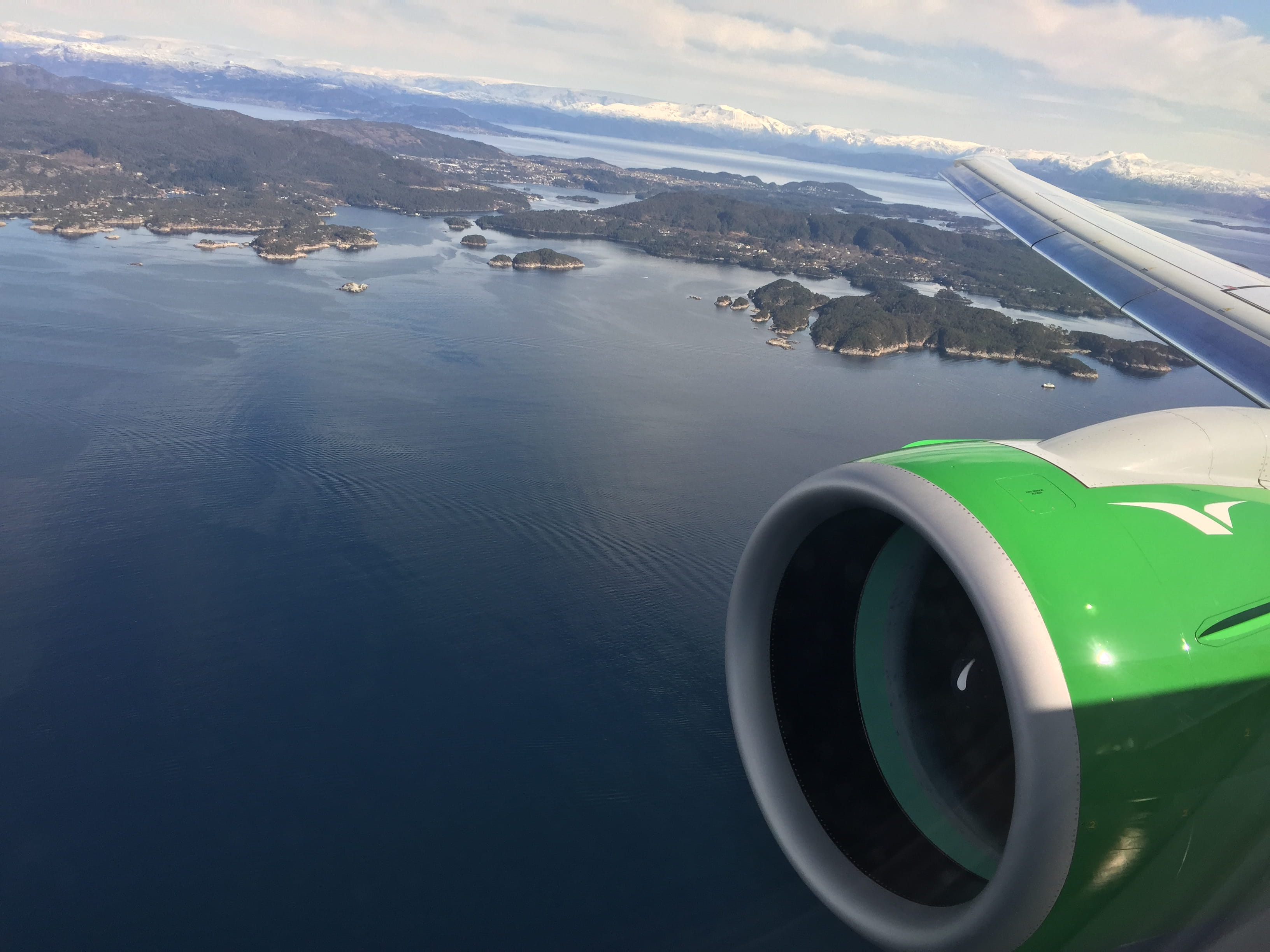 Wideoe-inflight-02-04-24-2018