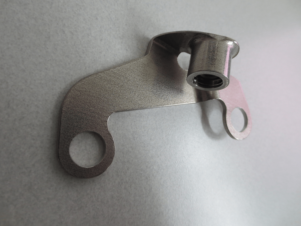 TF33 engine bracket additive manufacturing redesigned