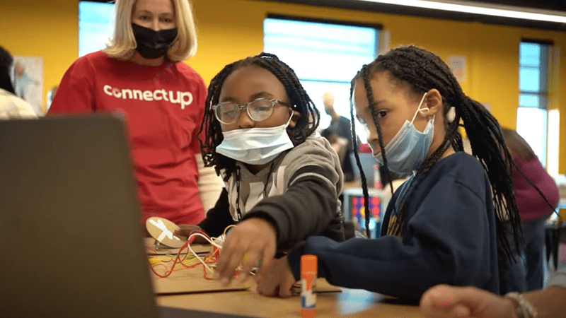 OurCompany-62WeArePratt-corporatecitizenship-card-800x450