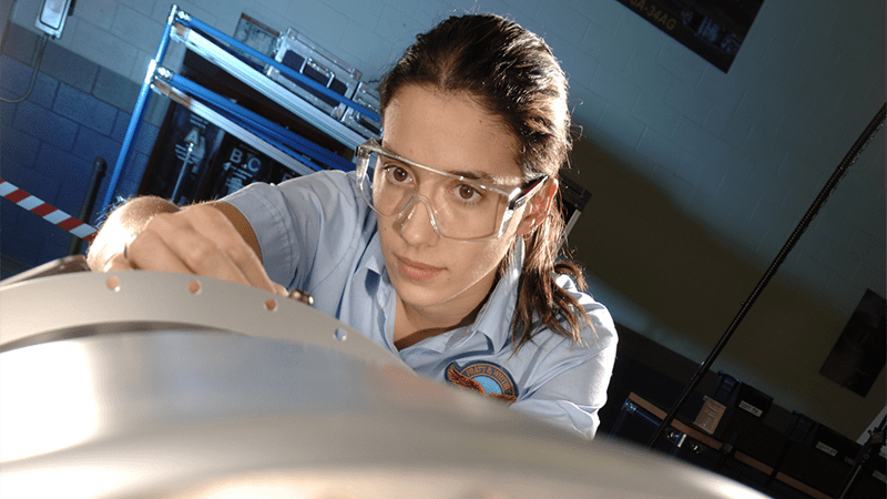 10Products-14BAE-PW600-Overview-Global-card-800x450