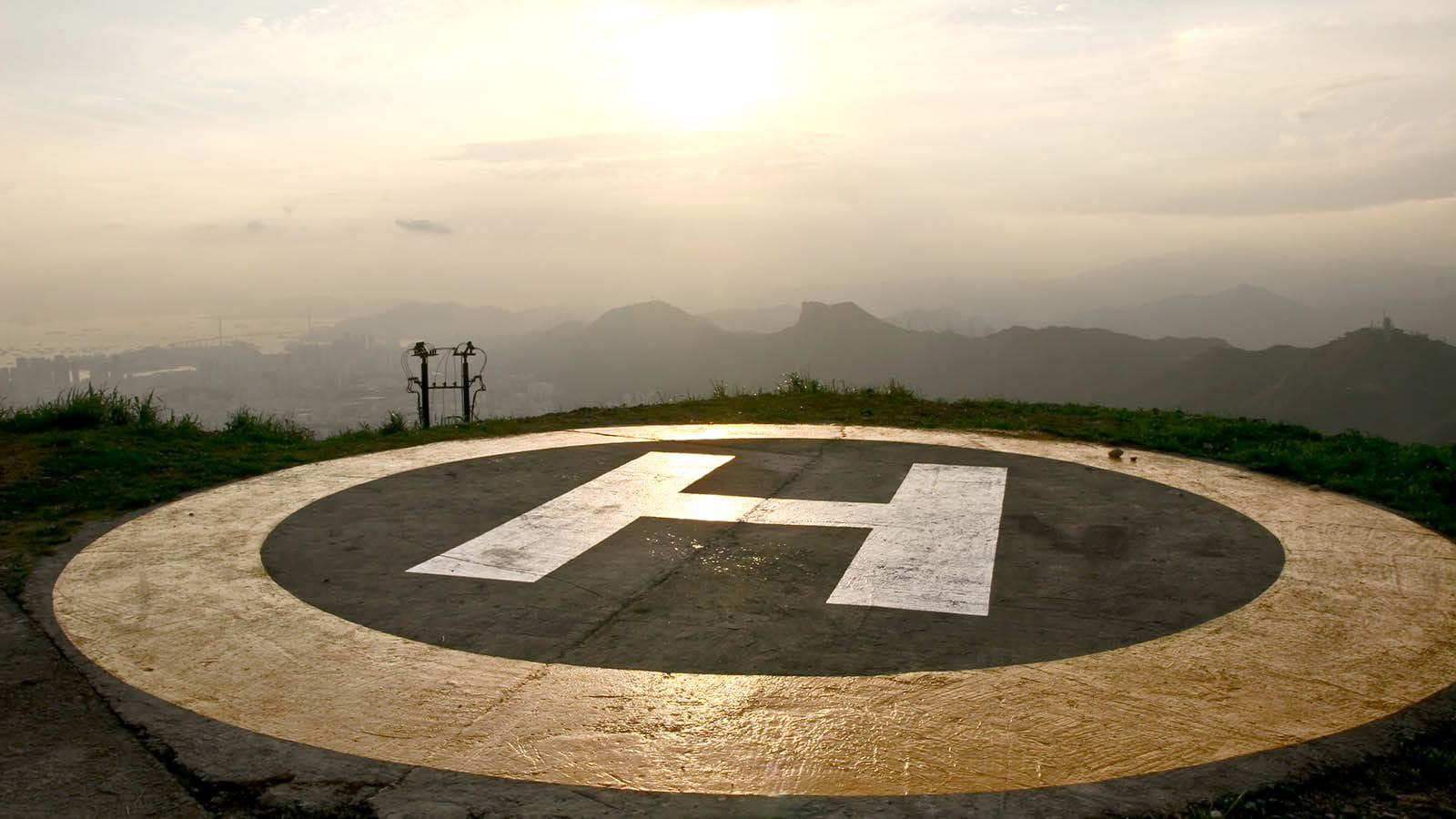 10Products-16Helicopter-CategoryPage-Hero-1600x900