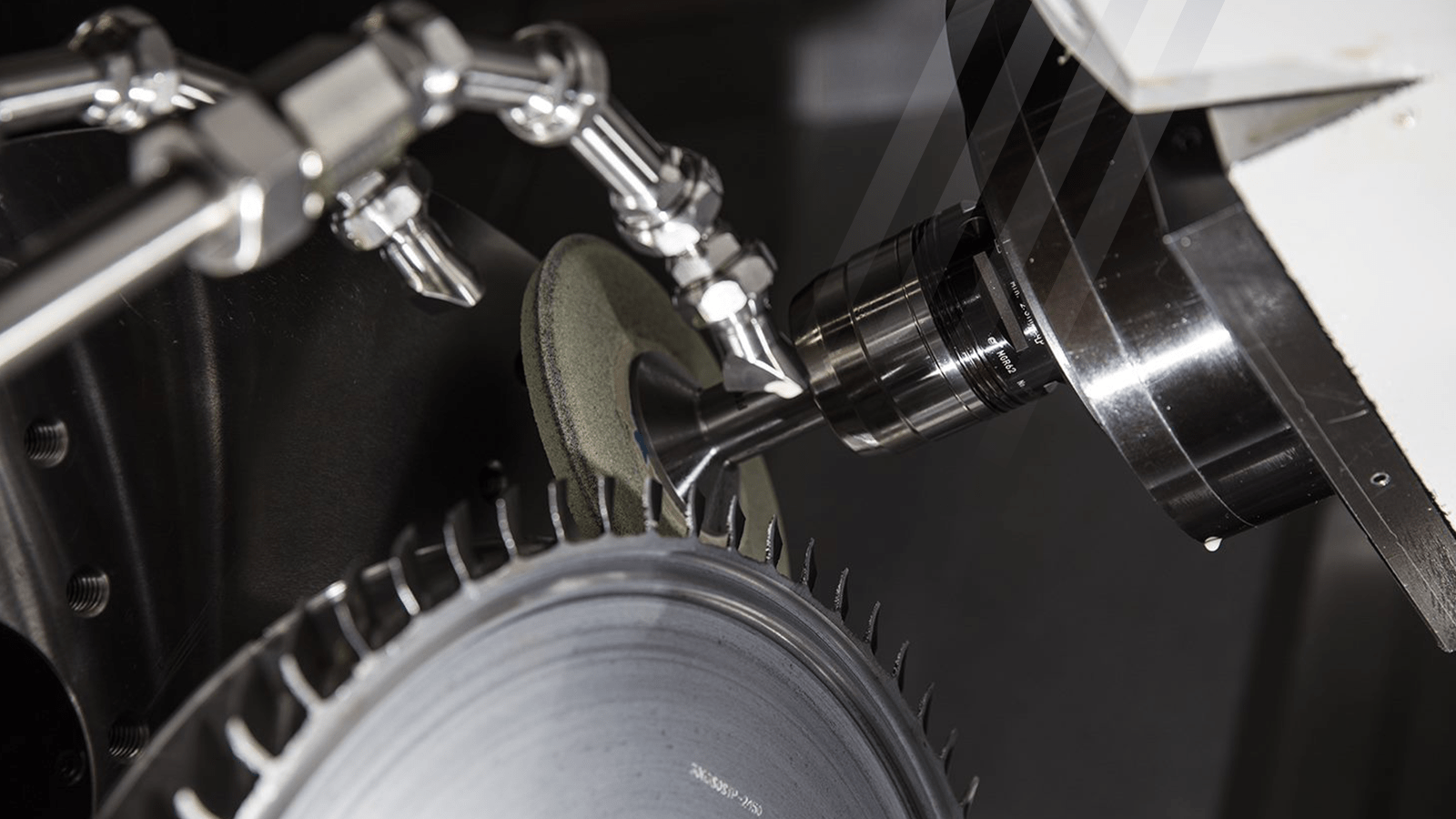 20Services-23MilitaryEngineSustainment-232MaterialServices-Hero-1600x900