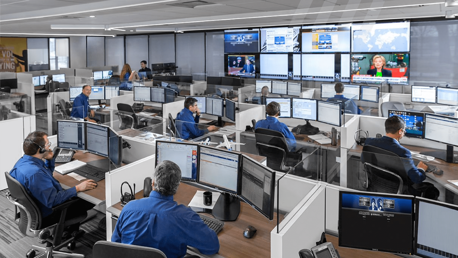 21PWCEngineServices-CategoryPage-Hero-PWCServicesHub-1600x900