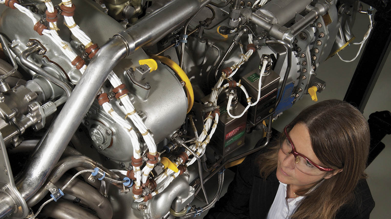 P\u0026WCSMART™ New-Parts Enhancement Program for Auxiliary Power Units | Pratt  \u0026 Whitney, image size:1600x900