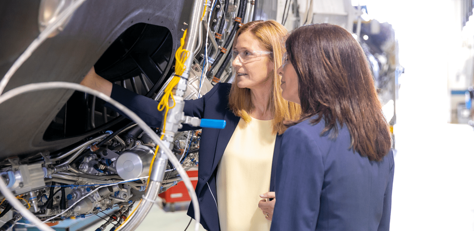 inline image1600x780