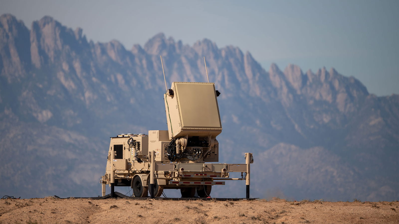 GhostEye MR deployed trailer in front of a mountain range