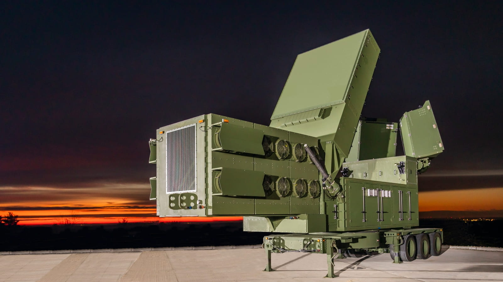 Le capteur de défense aérienne et antimissile de niveau inférieur est le radar de défense aérienne et antimissile de nouvelle génération pour l'armée américaine.