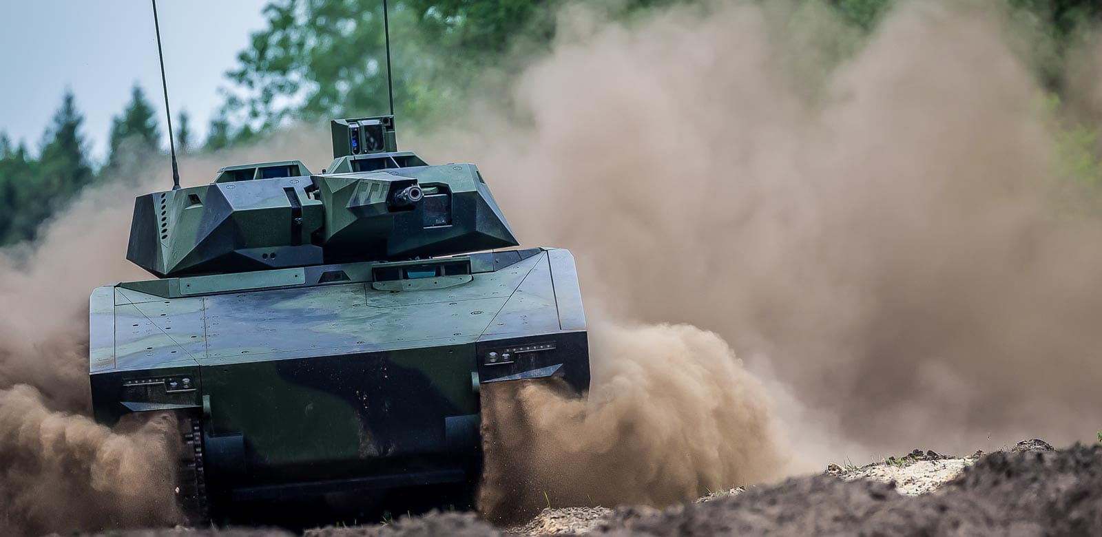 XM30 Combat Vehicle | Raytheon