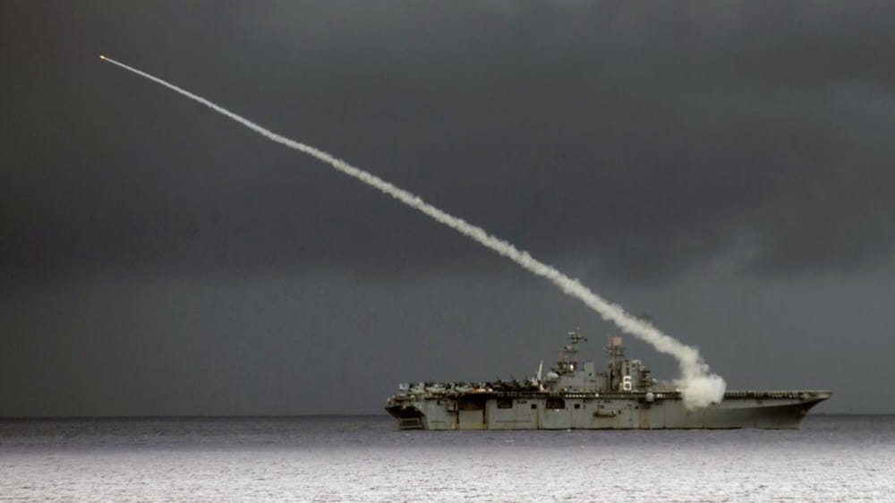 The Wasp-class amphibious assault ship USS Bonhomme Richard (LHD 6) fires an ESSM® missile during an exercise. (Photo: U.S. Navy)