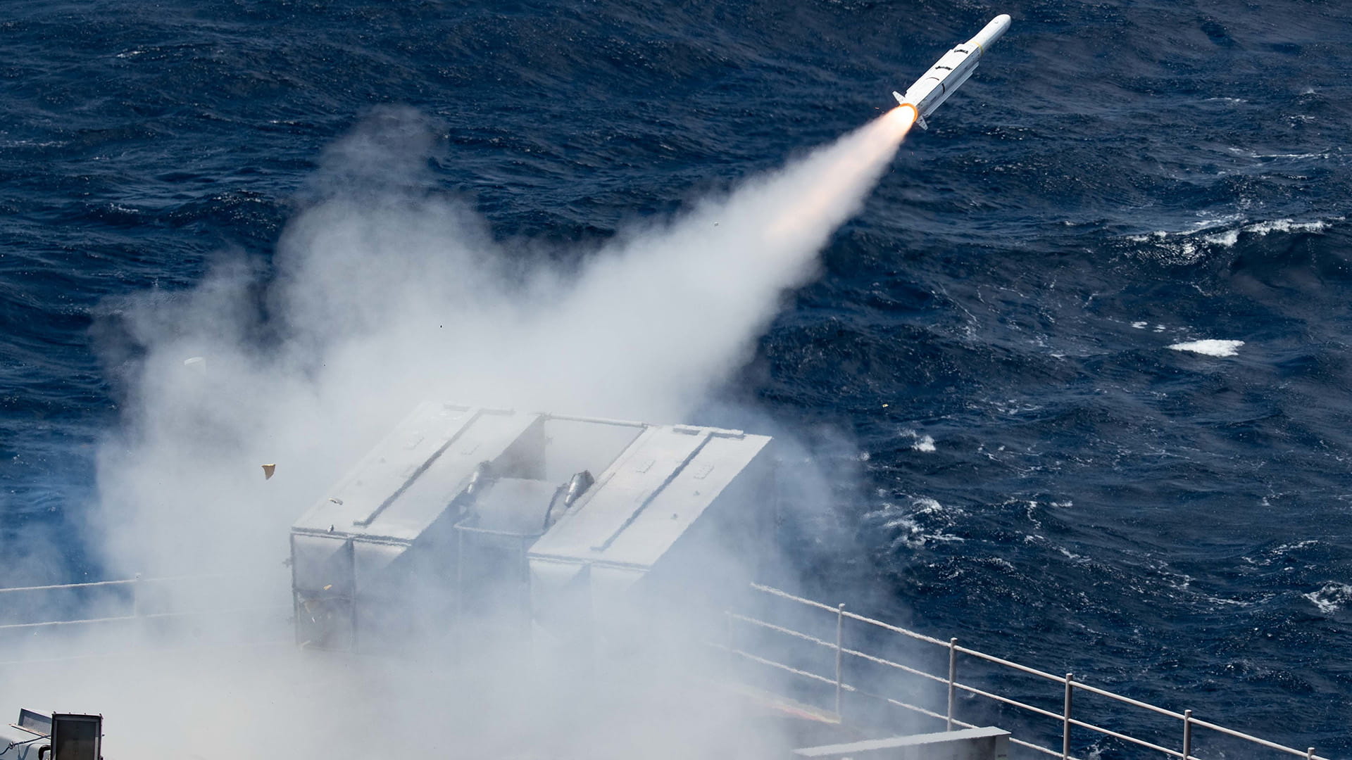 ESSM turret missile launch