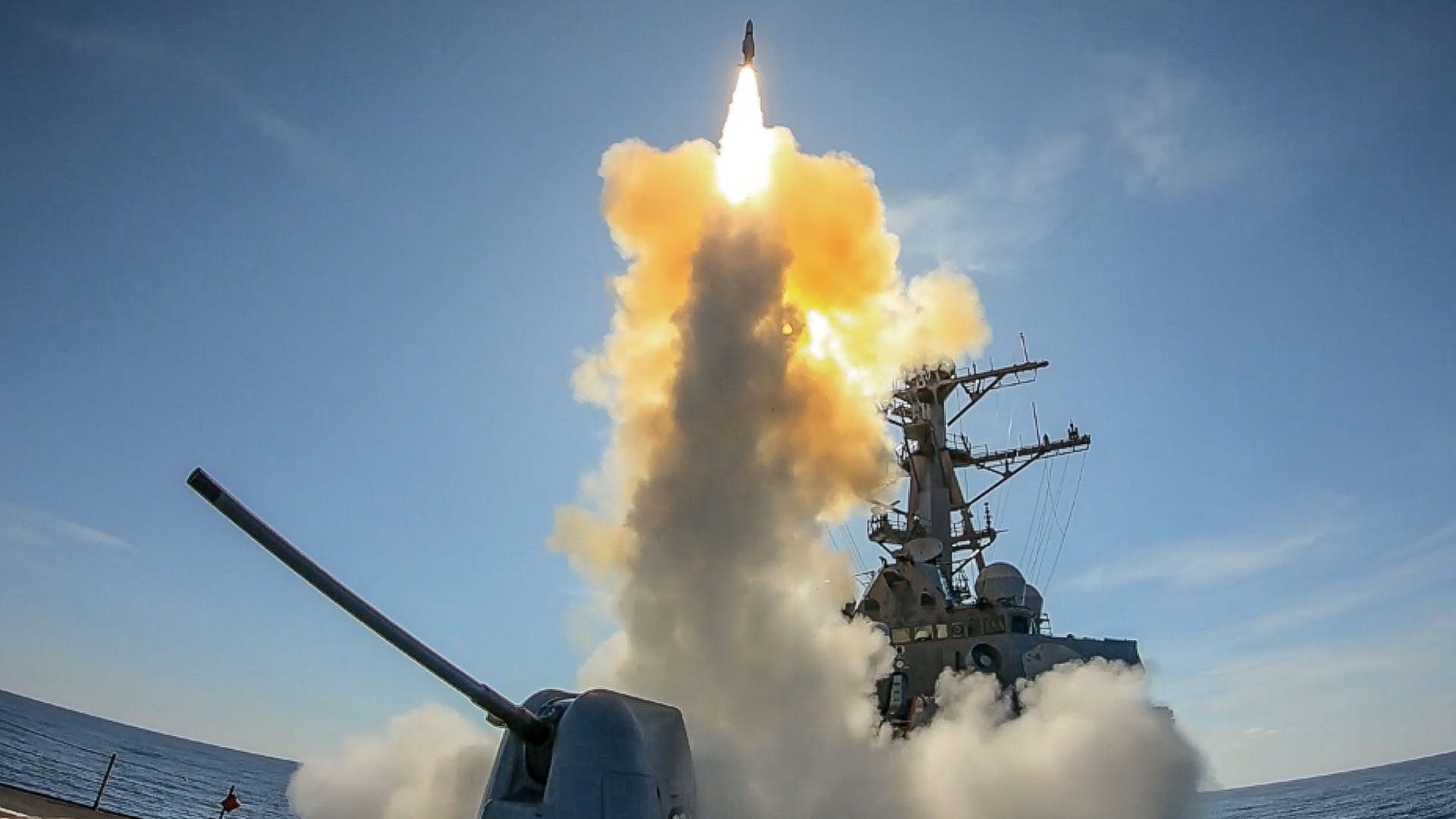 SM2 launch from deck behind gun turret