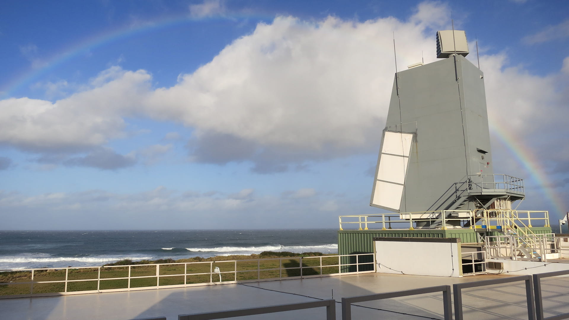 SPY-6 radar mount