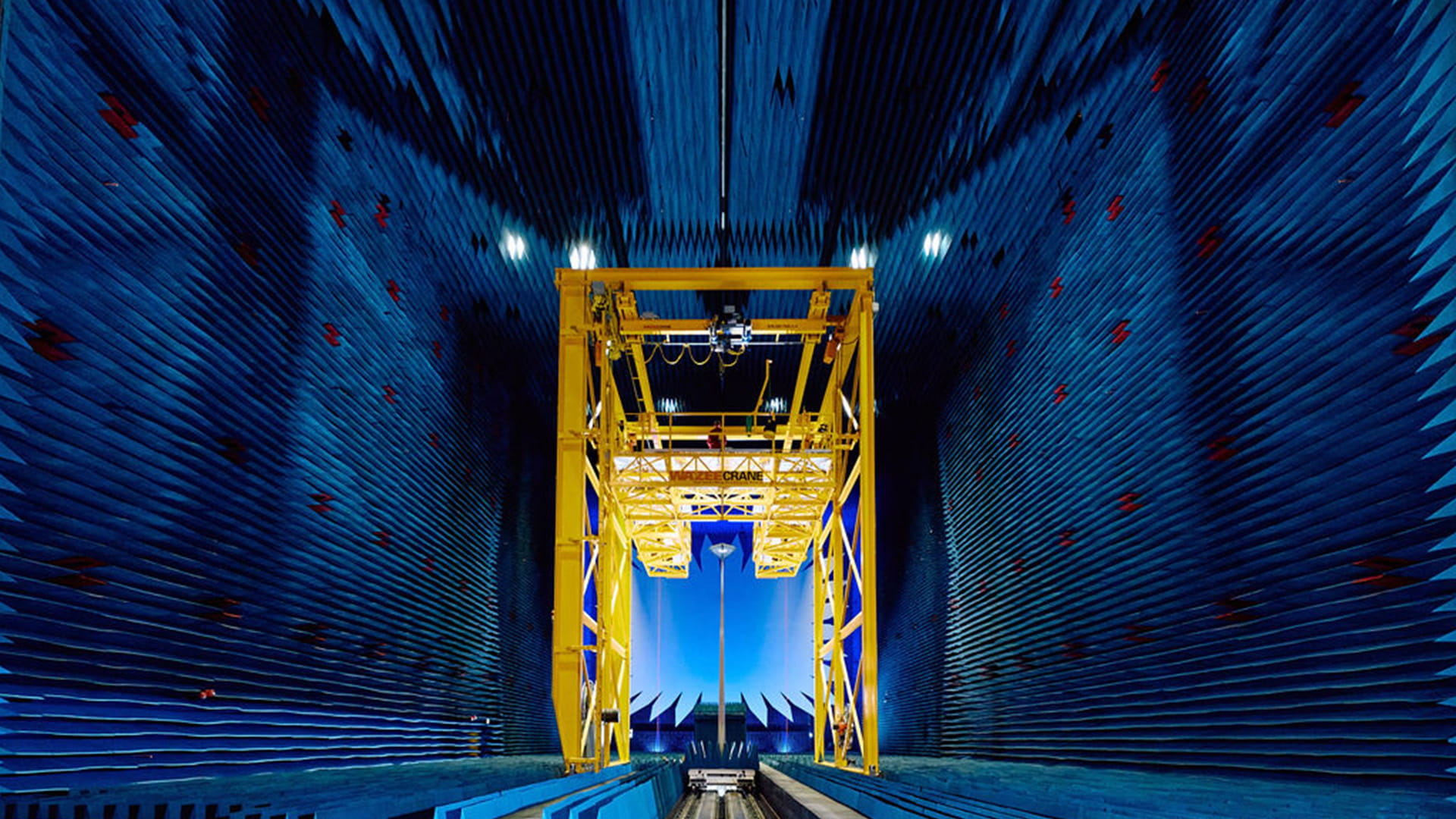 Radar cross section lab with crane